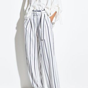 Vince - Women's Dobby Stripe Belted Pant - Size (4) *Like New*